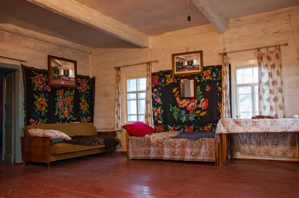 Intérieur Maison ukrainienne — Photo