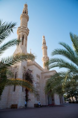 Dubai'de cami