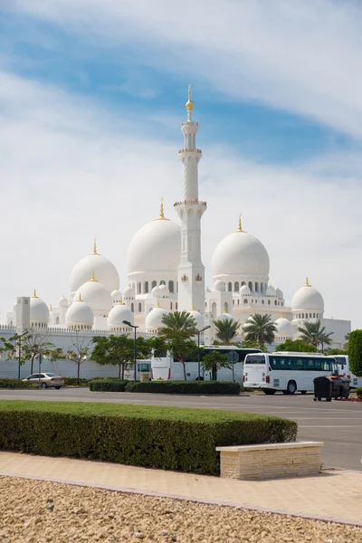 Sjeik Zayed moskee in Abu Dhabi — Stockfoto