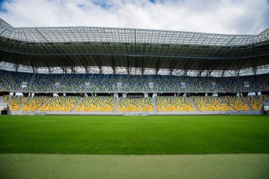 Boş futbol stadyumu