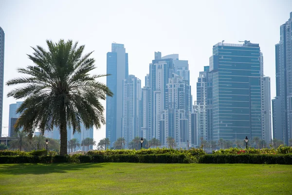 Rascacielos residenciales en dubai —  Fotos de Stock