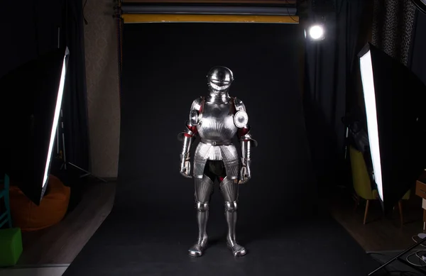 Knight in metal armor — Stock Photo, Image