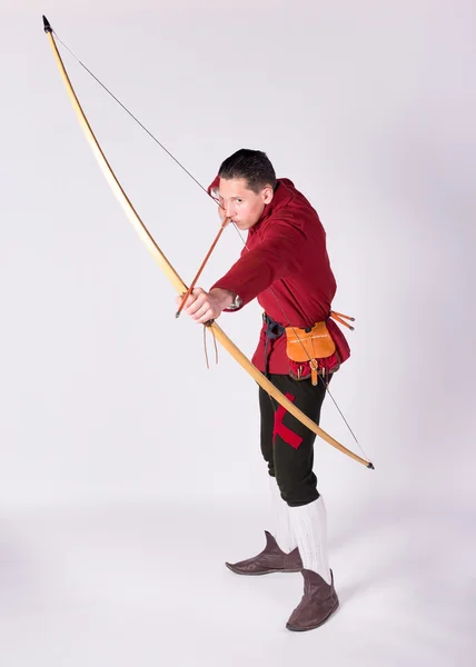 Лучник в историческом костюме — стоковое фото