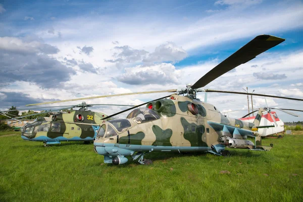 Helicóptero militar —  Fotos de Stock