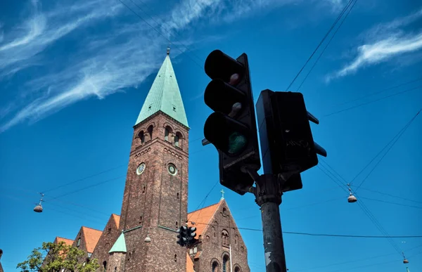 Trafiklys Mod Den Blå Himmel København - Stock-foto