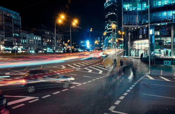 Kyiv Ukraine November 2021 Pedestrian Crossing Office Building Night City — ストック写真