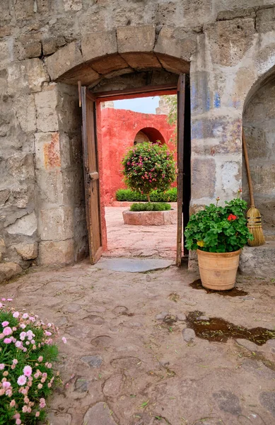 Picturesque Courtyard Monastery Santa Catalina Siena Arequip Peru — Stockfoto