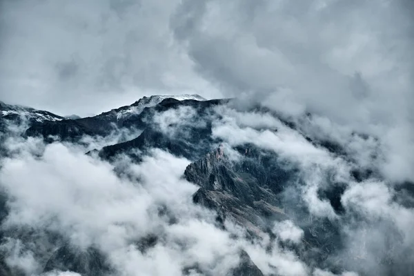 Clouds Stone Mountain Landscape Andes Peru — Stockfoto