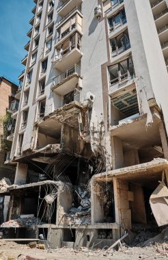 KYIV, UKRAINE - May 06, 2022: Russia-Ukraine War.Consequences of a Russian missile hitting an apartment building in the capital.