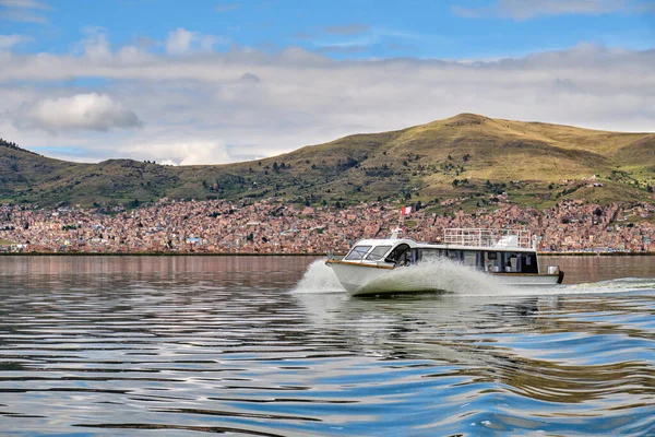 Tourist Boat Lake Titicaca Puno Background Peru — 图库照片