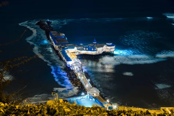 Pier Building Pacific Ocean Night Lima Peru — ストック写真