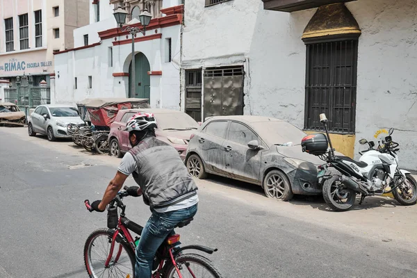 Lima Peru Janeiro 2022 Bicicleta Nas Ruas Históricas Cidade Velha — Fotografia de Stock
