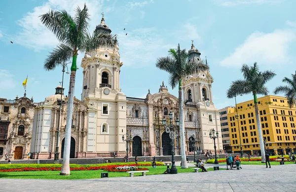 리마의 역사적 중심지에 대성당 — 스톡 사진