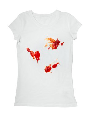 ketçap lekesi kirli t gömlek giyim