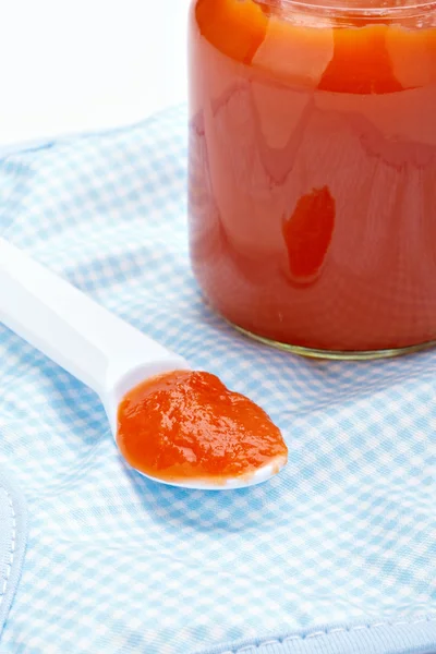 Baby food bib feeding — Stock Photo, Image