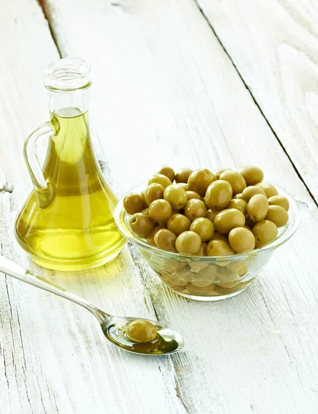 Olive oil condiment vegeterian food — Stock Photo, Image