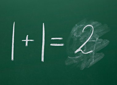 matematik basit denklem tebeşir tahtası üzerinde