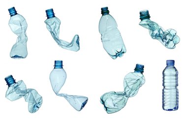 Plastik şişe su kabı atığı geri dönüştürüyor
