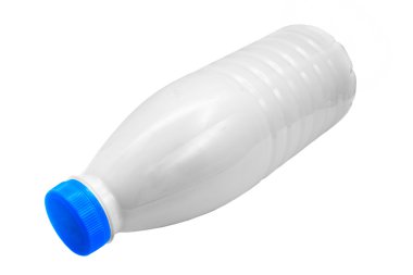plastik süt şişesi beyaz (kırpma pat izole tarafında yatıyor