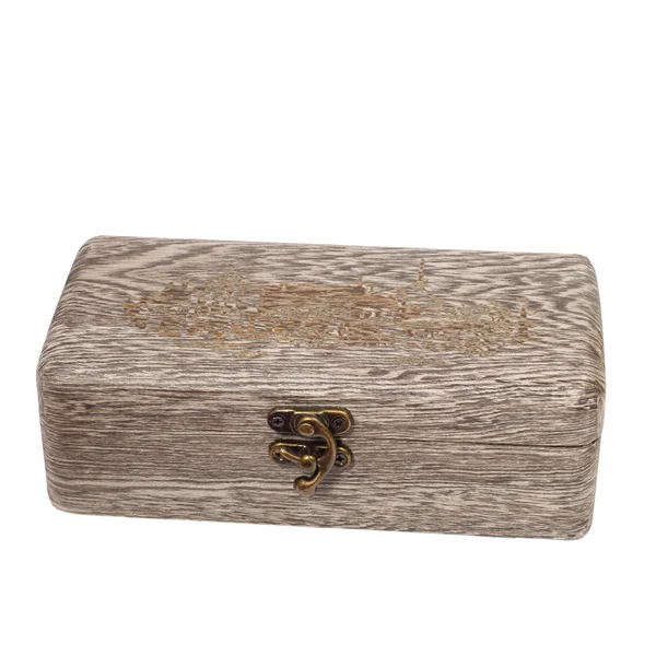 Antika ahşap kahverengi tabut gri kutu üzerinde beyaz backgro izole — Stok fotoğraf