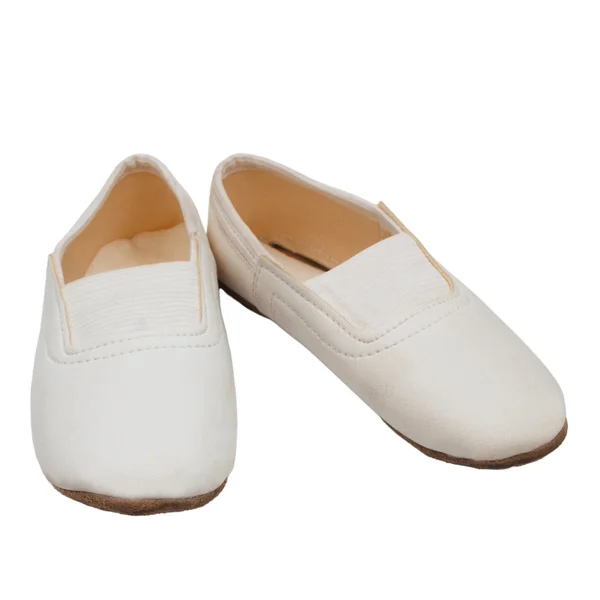 Old children's white pointe shoes ballet slippers isolated (clip — Stock Photo, Image