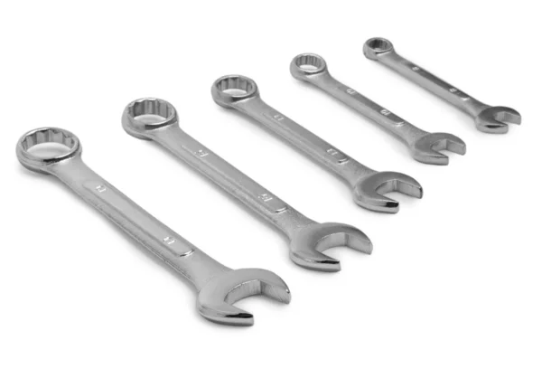 Ferramentas spanners chave isoladas em um fundo branco — Fotografia de Stock