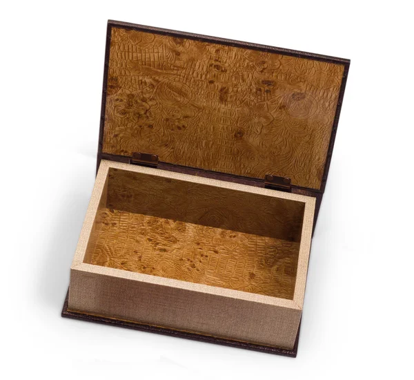白い背景上に分離されて木製のアンティークの茶色の小箱ボックス — ストック写真