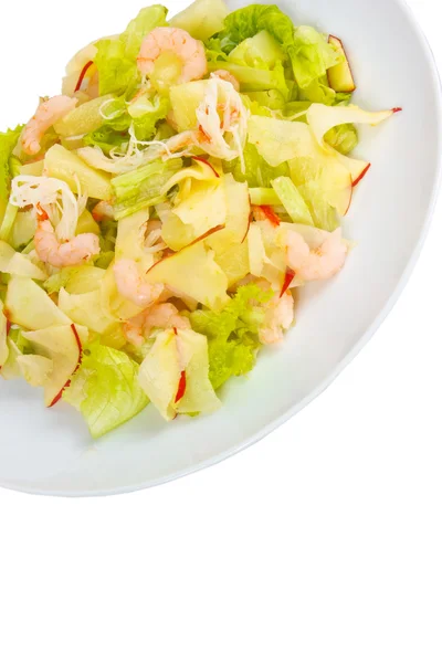 Manzanas camarones y ensalada aislado a sobre fondo blanco recorte — Foto de Stock