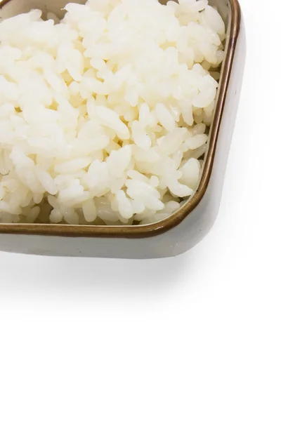 Reis gekocht eine Tasse isoliert auf weißem Hintergrund — Stockfoto