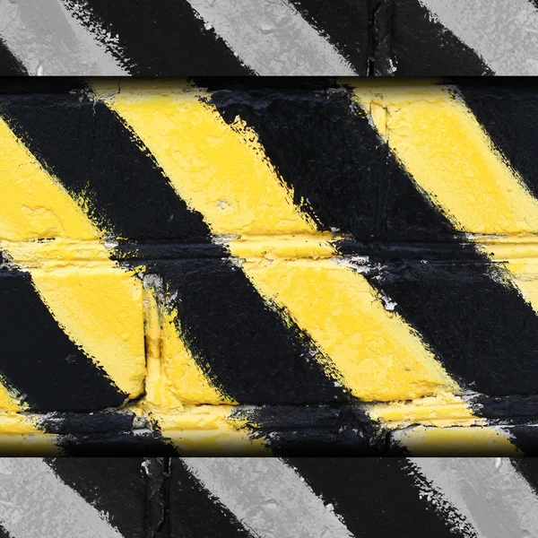Желтый фон предупреждающего знака — стоковое фото