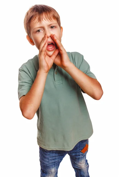 Menino adolescente chamando crianças gritos gritos abriu a boca isolado — Fotografia de Stock