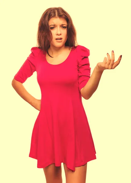 Irritado insatisfeito jovem mulher peludo menina em vermelho vestido emoção — Fotografia de Stock