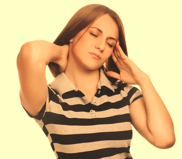 Mujer joven retrato estrés cansado dolor de cabeza, cogido de la mano b —  Fotos de Stock