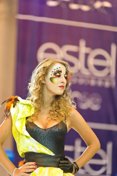 Creative makeup show at the festival of beauty — Stock Photo, Image