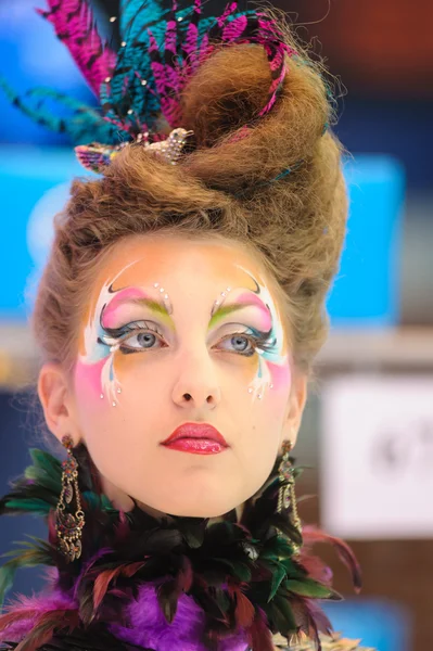 Kreativa makeup show på festivalen av skönhet — Stockfoto
