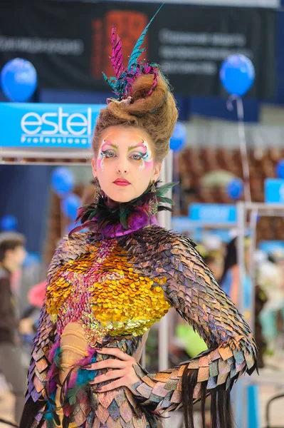 Show de maquillaje creativo en el festival de la belleza —  Fotos de Stock