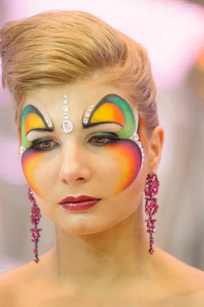 Kreativní make-up show na festivalu krásy — Stock fotografie
