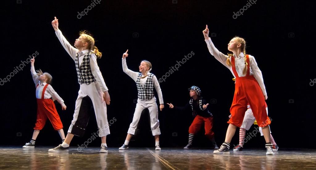 Dance performance on stage, Festival of children's dance groups, St