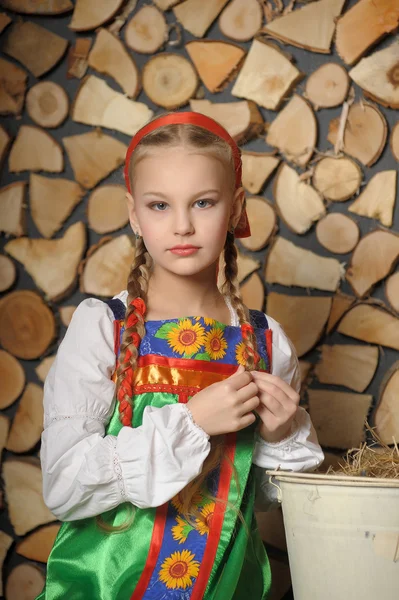 Girl in national russian costume. — Stock Photo, Image