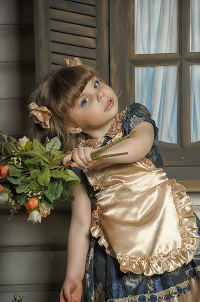 Girl in a vintage room — Stock Photo, Image