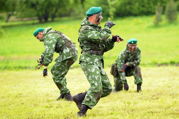 Ρώσοι στρατιώτες στις ασκήσεις επίδειξης — Φωτογραφία Αρχείου