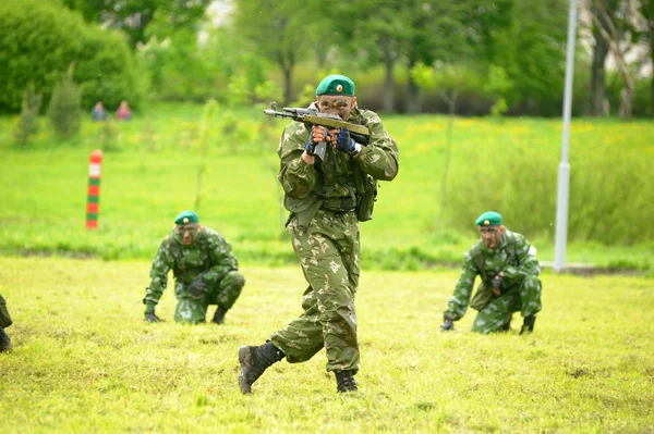 デモンストレーションの演習にロシアの兵士 — ストック写真