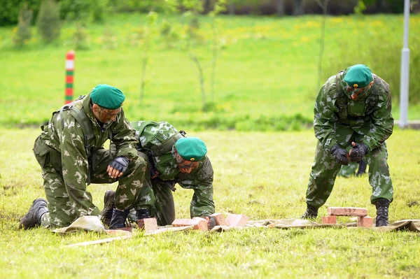 시연 연습에 러시아 군인 — 스톡 사진