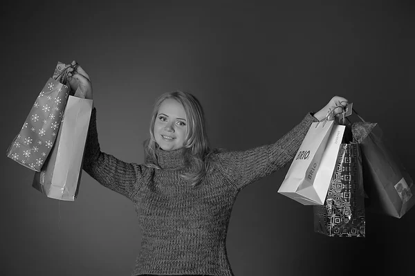買い物袋を持った女性 — ストック写真