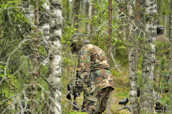 Homme avec pistolet pour flipper — Photo