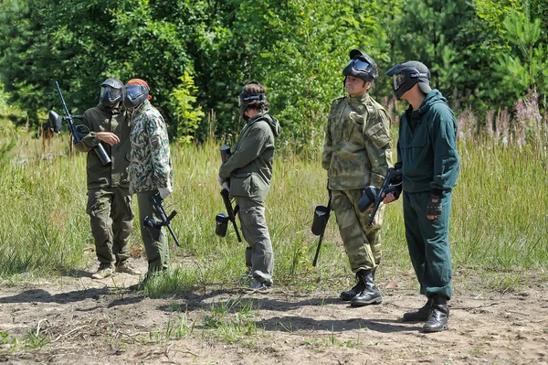 Paintballspieler — Stockfoto