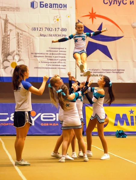 Animadoras Campeonato Acción — Foto de Stock