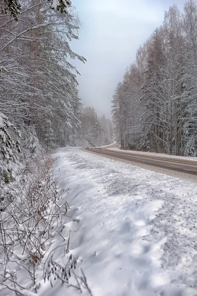 Estrada de inverno — Fotografia de Stock