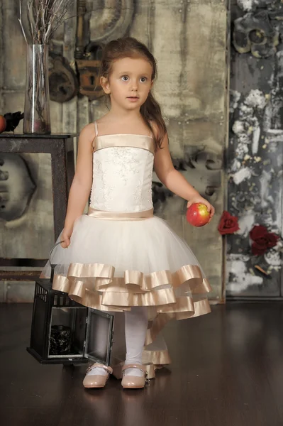 Vintage portrait of girl — Stock Photo, Image