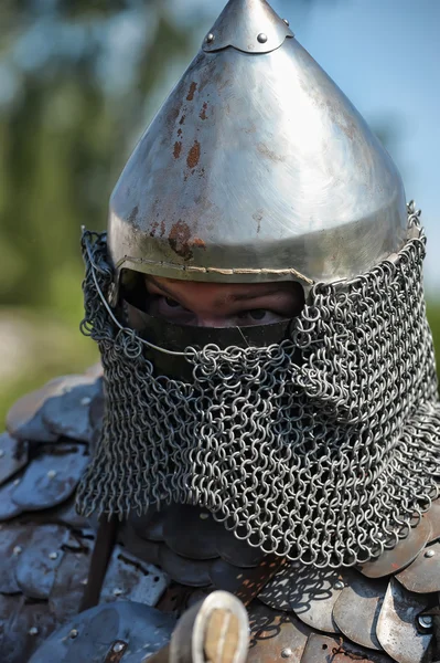 Menschen beim jährlichen internationalen Festival der Militärgeschichte — Stockfoto